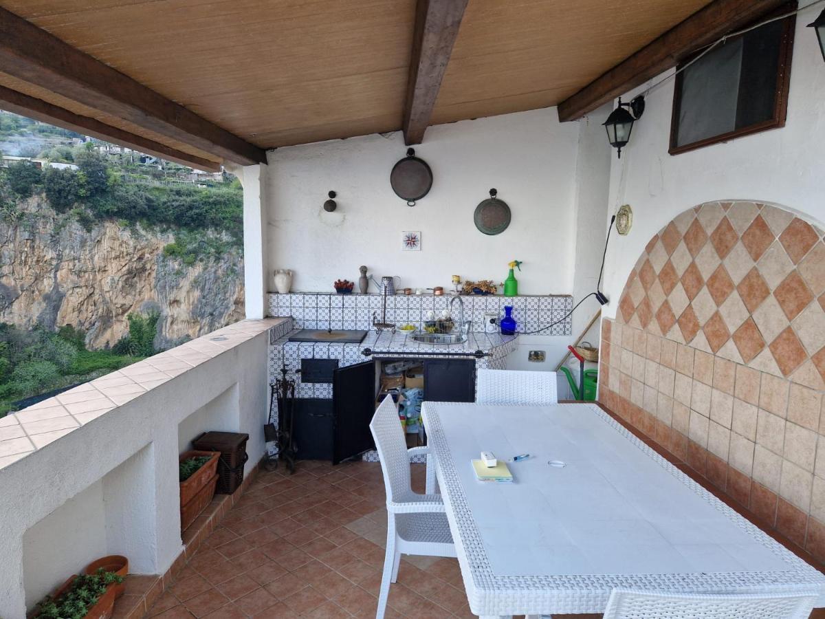 Estate4Home - Maison Lirio Positano Eksteriør billede